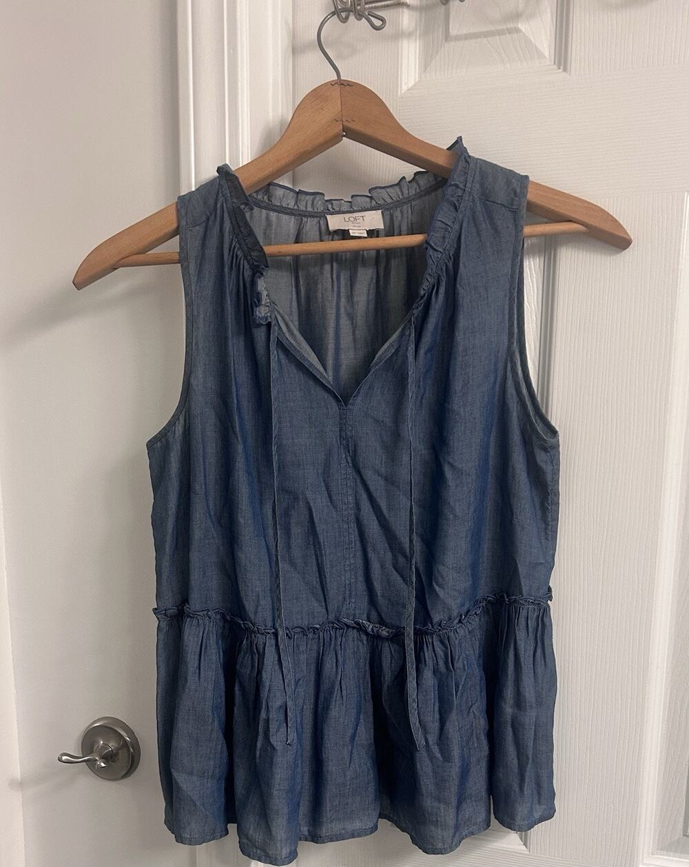 LOFT Outlet Petite Small Blue Chambray Ruffle Peplum Sleeveless Blouse Top